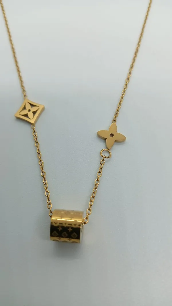 Luxe_Barrel_Necklace