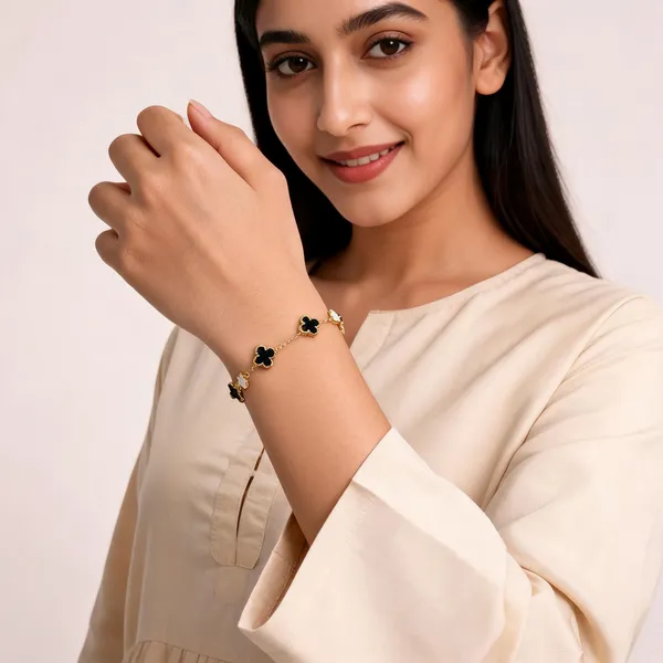 Noire_Clover_Bracelet