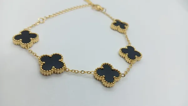Onyx_Clover_Bracelet