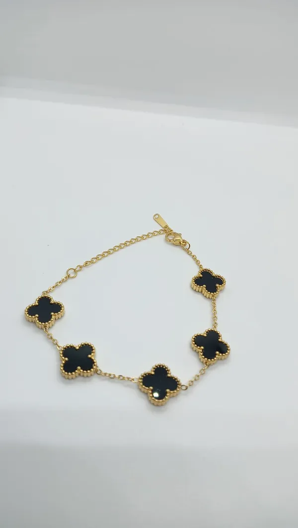 Onyx_Clover_Bracelet