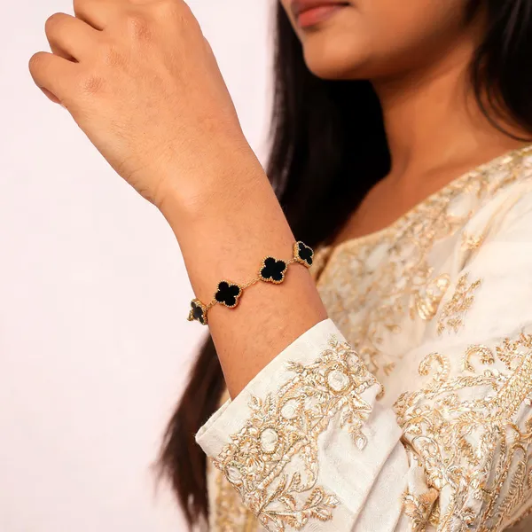Onyx_Clover_Bracelet