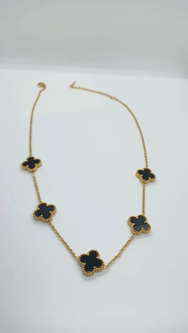 Onyx_Clover_Necklace
