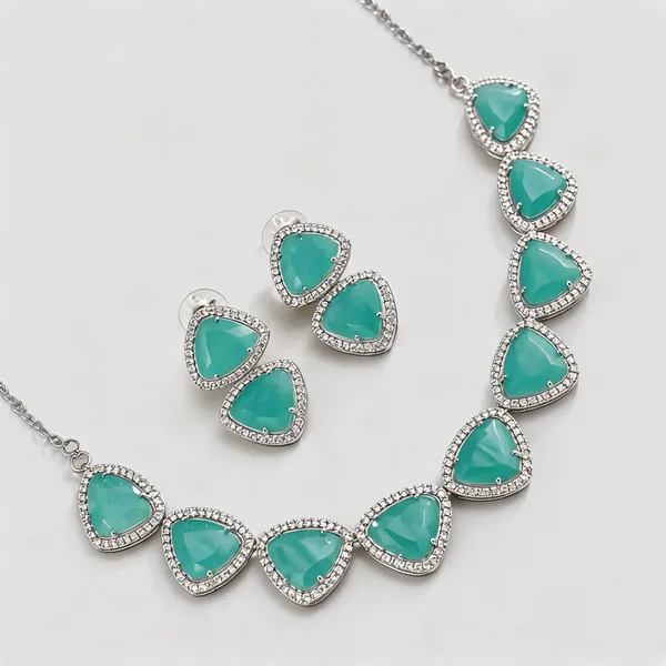 Turquoise_Silver_Tone_Brass_Triangular_Stone_Necklace_Set_For_Women