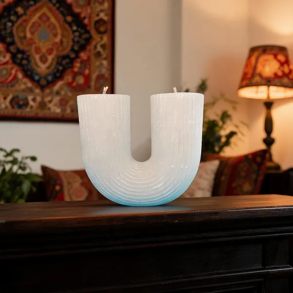 Ribbed_Pillar_Candle