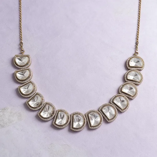 Silver_Tone_Brass_Kundan_Crystal_Teardrop_Necklace_Set_For_Women
