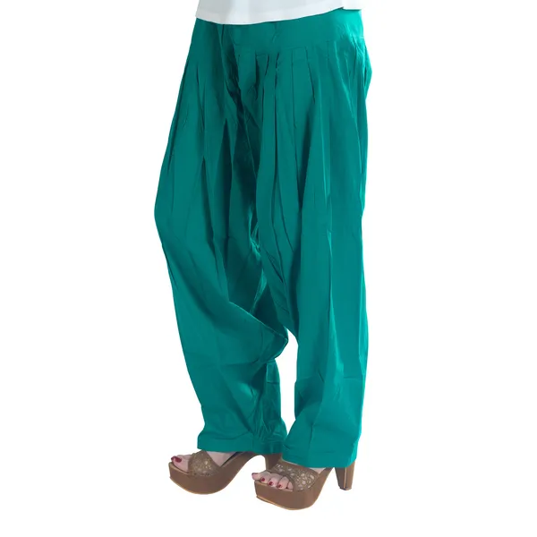 Lama_Green_Cotton_Loose_Fit_Patiala_Pant_For_Women