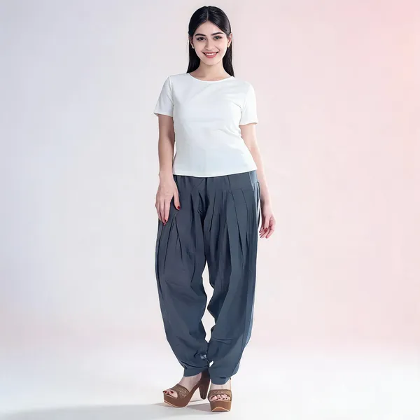 Grey_Cotton_Loose_Fit_Patiala_Pant_For_Women