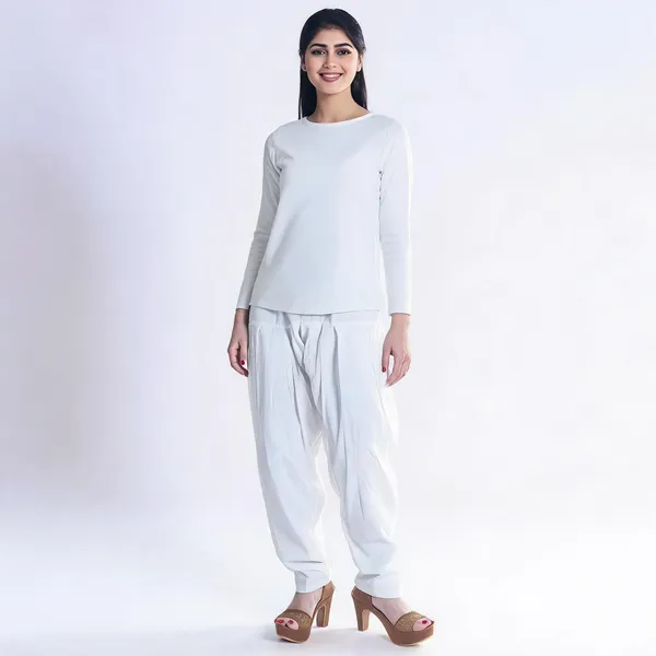 White_Cotton_Loose_Fit_Patiala_Pant_For_Women