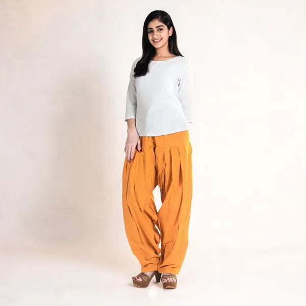 Mustard_Cotton_Loose_Fit_Patiala_Pant_For_Women