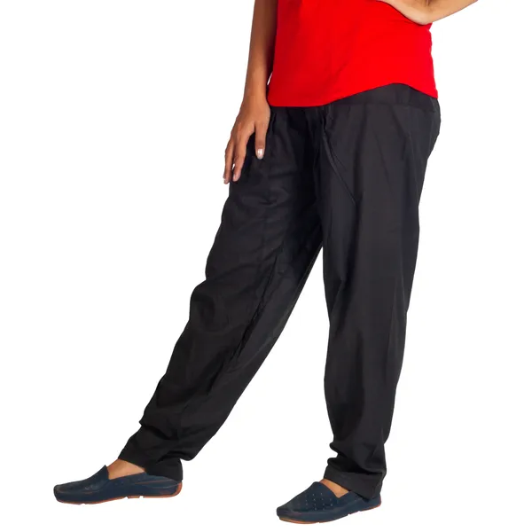 Black_Cotton_Relaxed_Fit_Salwar_Pant_For_Women