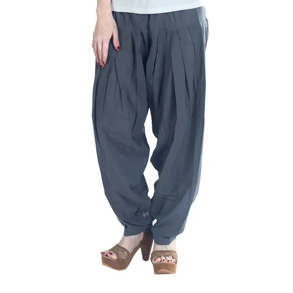 Grey_Cotton_Loose_Fit_Patiala_Pant_For_Women