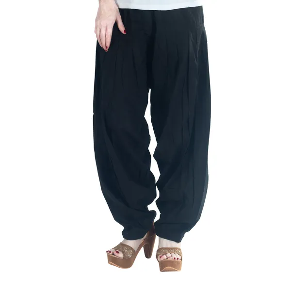 Black_Cotton_Loose_Fit_Patiala_Pant_For_Women