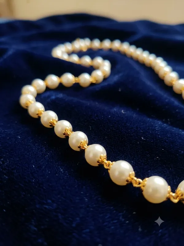 Cream_Pearl_Brass_Gold_Tone_Beaded_Necklace_For_Unisex