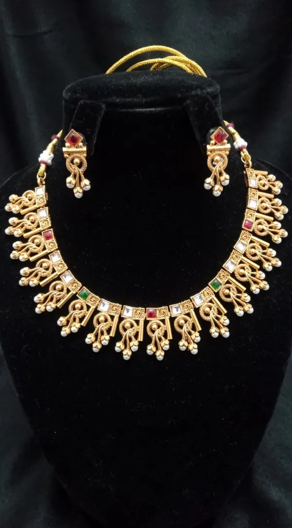 Gold_Brass_Multicolor_Stone_Traditional_Necklace_Set_For_Women