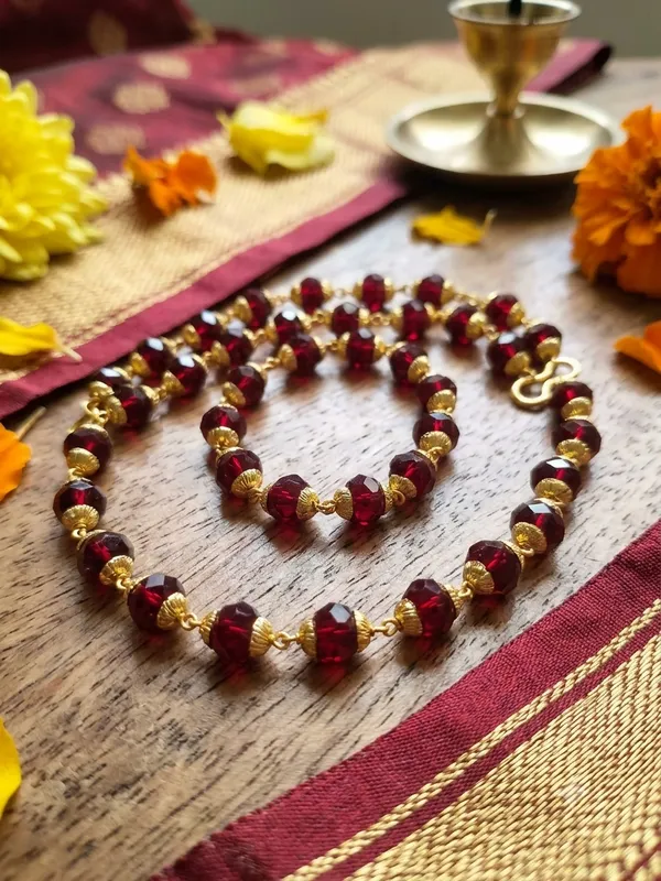 Maroon_Brass_Crystal_Beaded_Traditional_Mala_For_Unisex