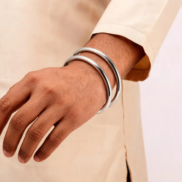Silver_Stainless_Steel_Polished_Kada_Bracelet_For_Men_-_Pack_of_2