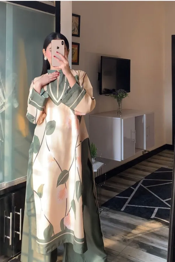 Beige_Linen_Floral_Print_Straight_Kurta_For_Women