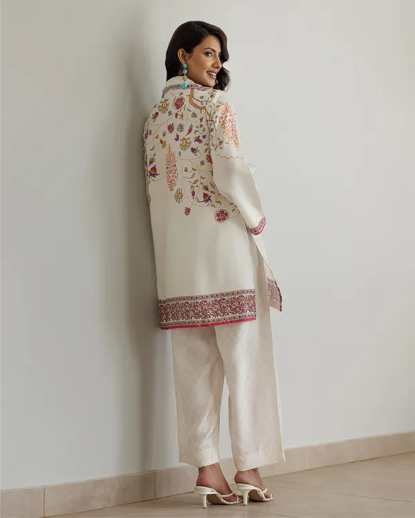Cream_Korean_Bsy_Printed_Co-Ord_Set_For_Women
