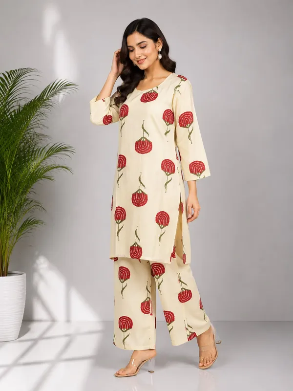 Cream_Rayon_Straight_Floral_Kurta_Set_For_Women