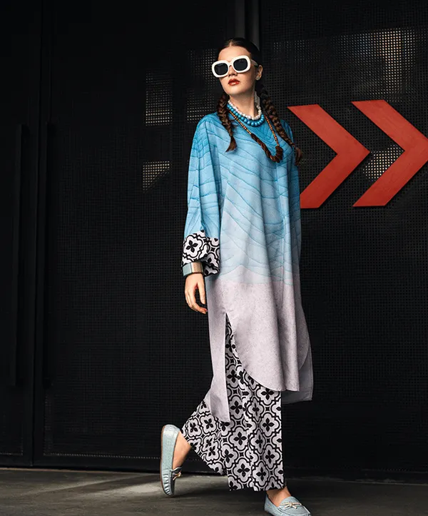 Blue_Linen_Color_Block_Relaxed_Co-Ord_Set_For_Women