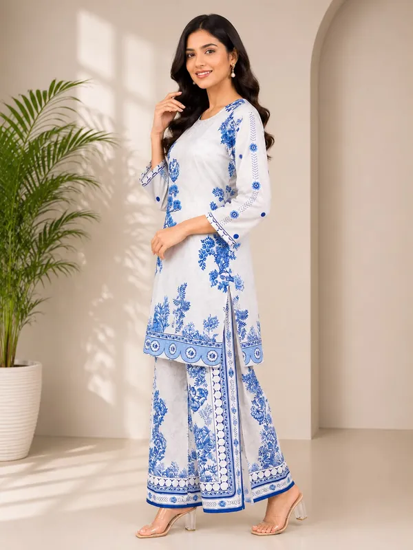 White_Rayon_Straight_Floral_Kurta_Palazzo_Set_For_Women