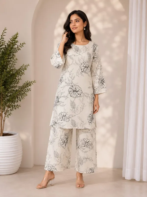 Cream_Rayon_Floral_Print_Straight_Kurta_Palazzo_Set_For_Women