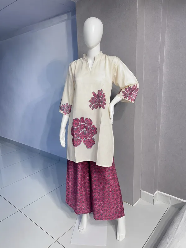 Cream_Rayon_Straight_Floral_Print_Kurta_Palazzo_Set_For_Women