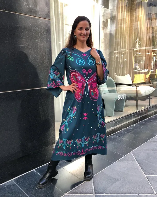 Blue_Korean_Bsy_Printed_Relaxed_Fit_Long_Dress_For_Women