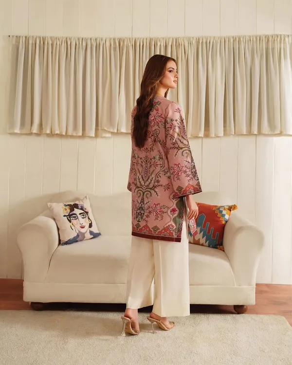 Pink_Linen_Straight_Floral_Paisley_Kurta_For_Women