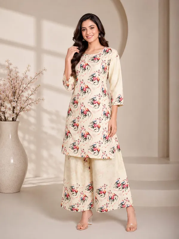 Cream_Rayon_Floral_Print_Straight_Kurta_Set_For_Women