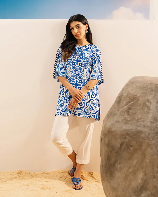 Blue_Linen_Relaxed_Fit_Printed_Kurta_For_Women