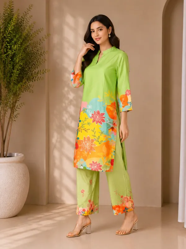 Green_Rayon_Straight_Floral_Kurta_Set_For_Women
