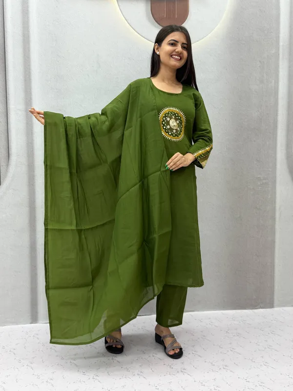 Green_Embroidered_Straight_Kurta_Set_For_Women