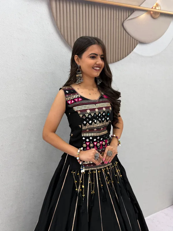 Black_Embellished_Flared_Ethnic_Dress_For_Women