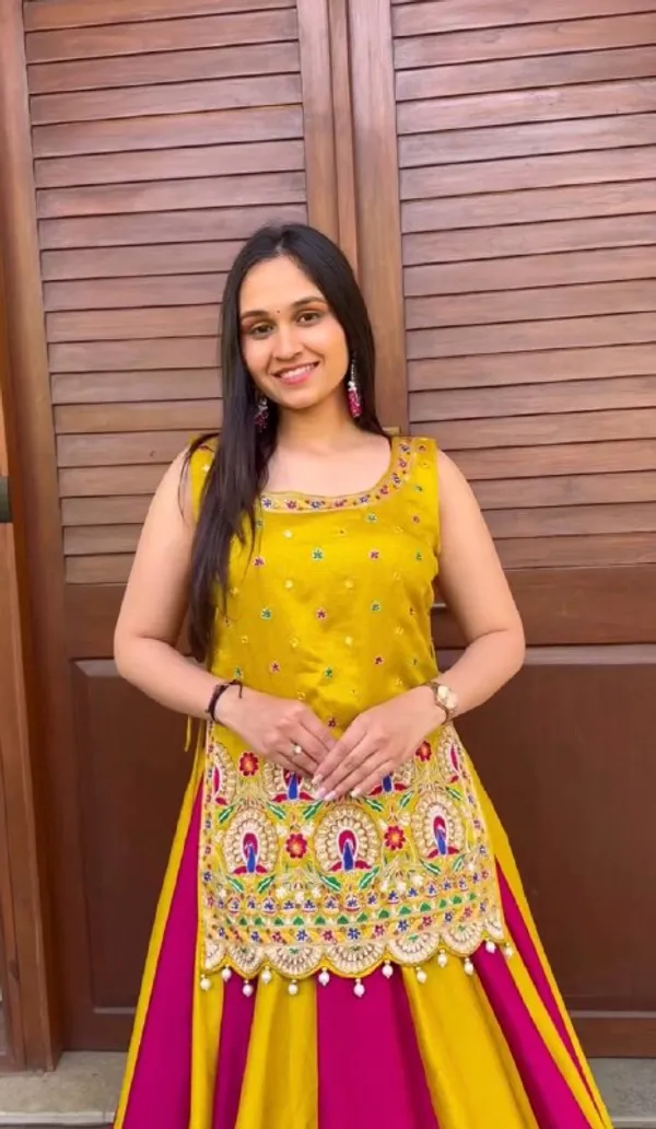 Yellow_Traditional_Lehenga_Choli_Set_For_Women