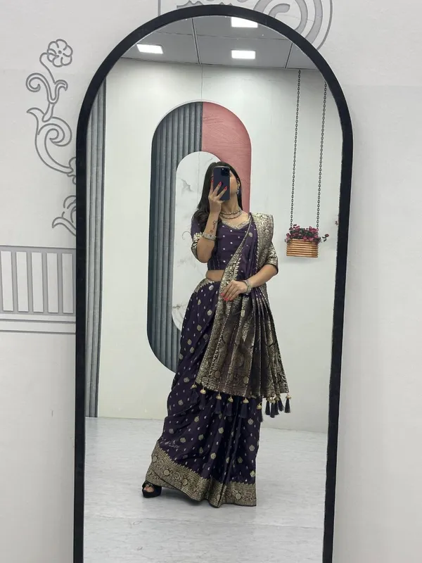 Purple_Printed_Traditional_Saree_For_Women