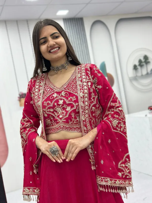 Red_Embroidered_Lehenga_Choli_Set_For_Women