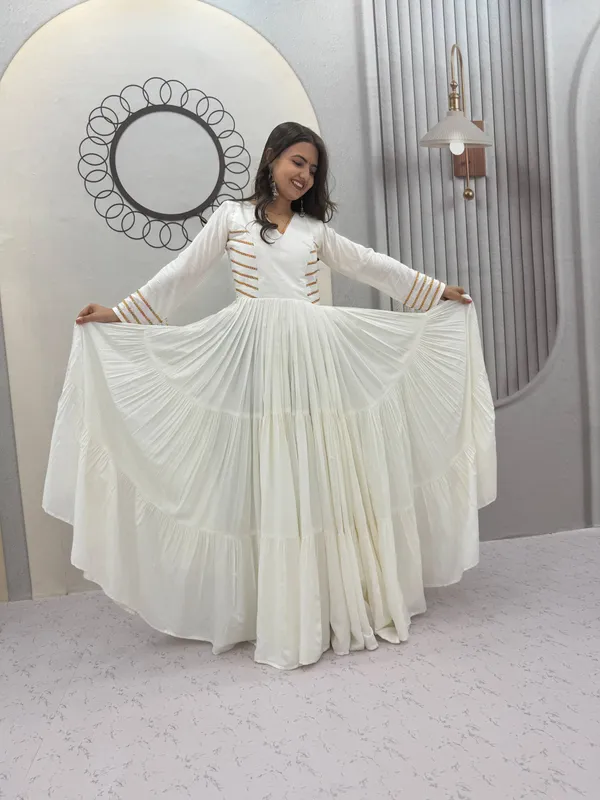 White_Embellished_Flared_Anarkali_Dress_For_Women