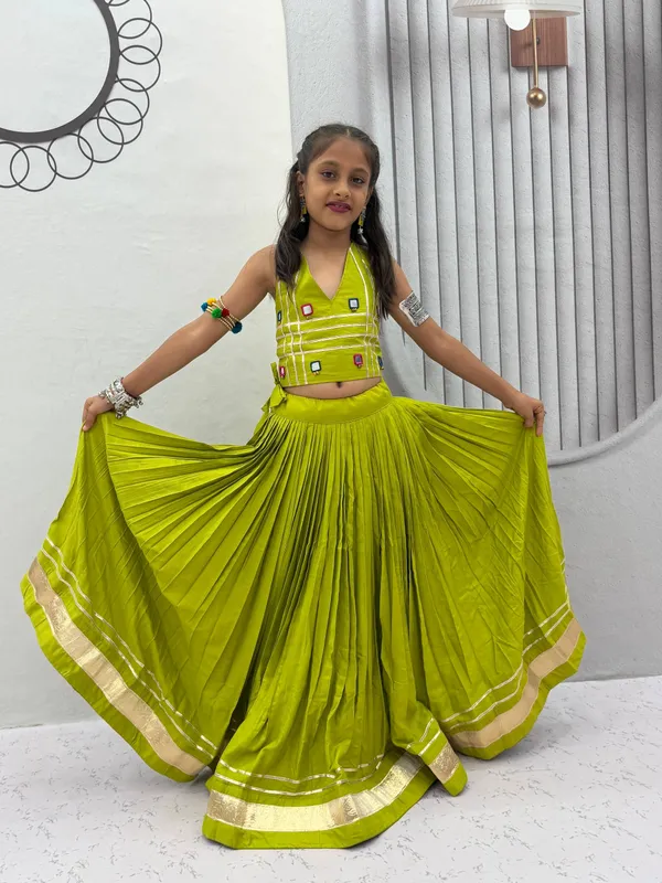 Green_Pleated_Lehenga_Choli_Set_For_Girls