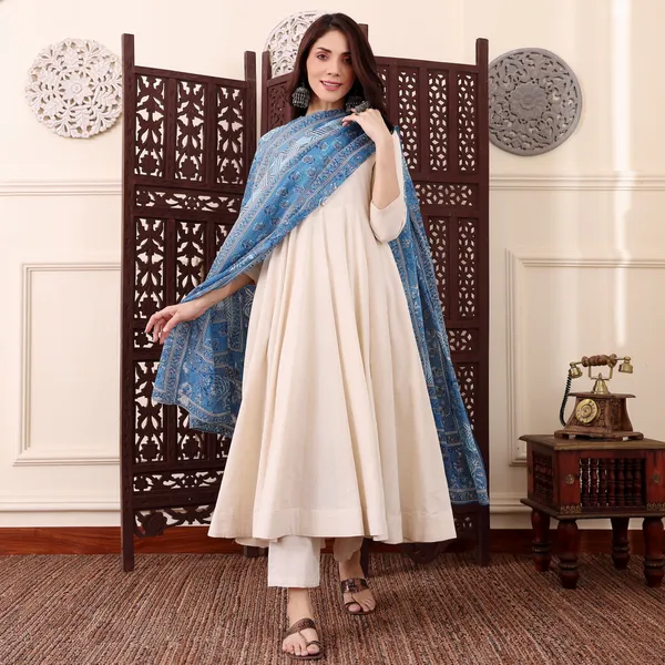 Cream_Anarkali_Kurta_Set_With_Blue_Dupatta_For_Women
