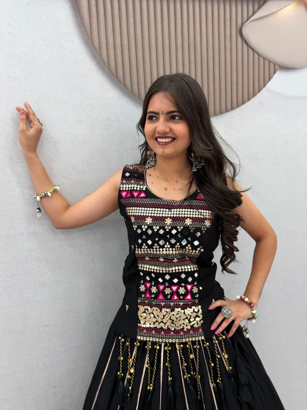 Black_Embellished_Flared_Ethnic_Dress_For_Women