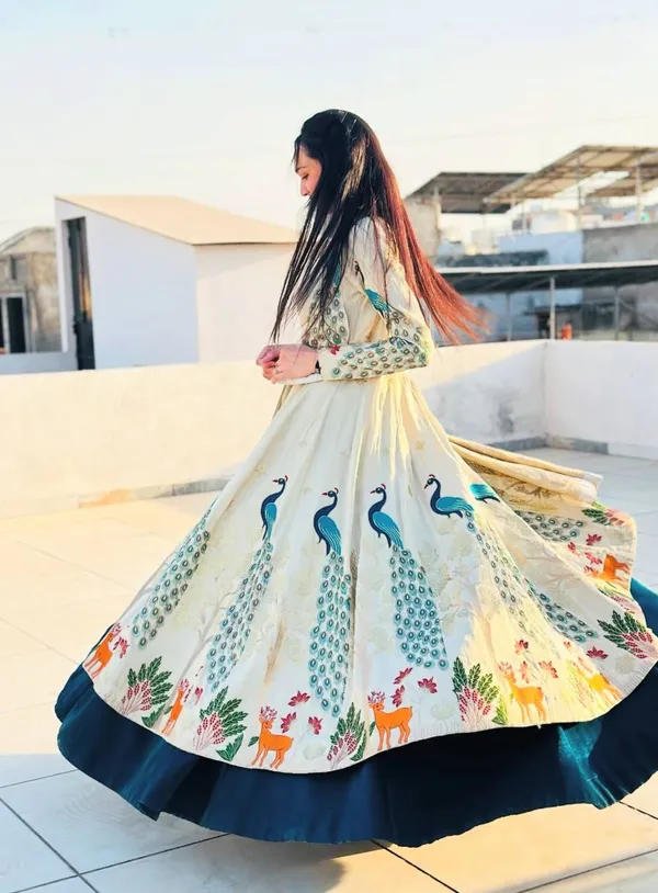 Cream_Printed_Ethnic_Lehenga_Set_For_Girls
