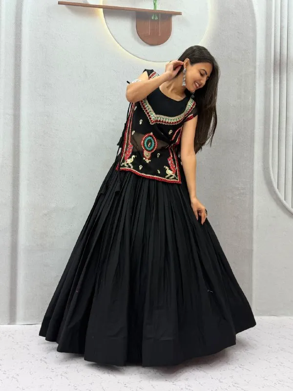 Black_Embroidered_Lehenga_Choli_Set_For_Women