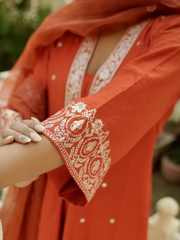 Rust_Red_Embroidered_Straight_Kurta_For_Women
