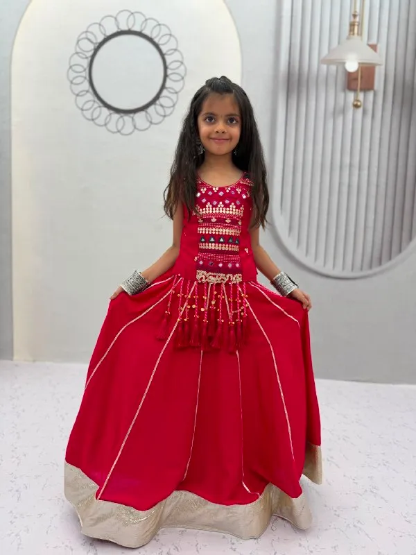 Red_Embellished_Lehenga_Choli_For_Girls