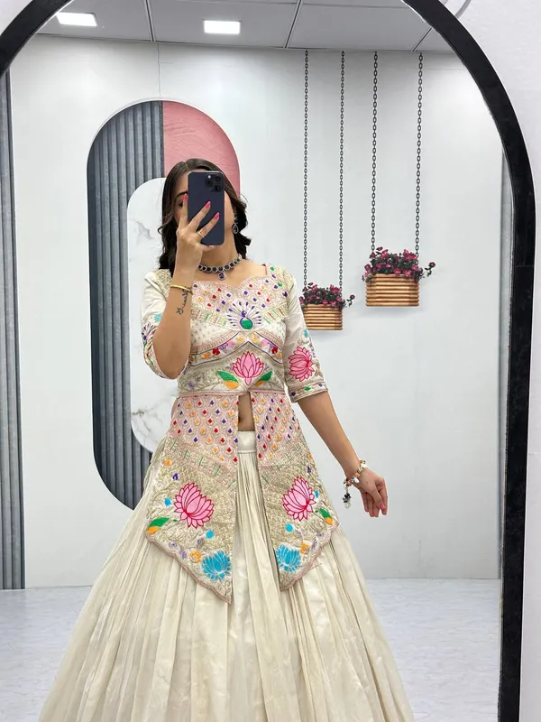 Cream_Embroidered_Flared_Lehenga_Choli_For_Women