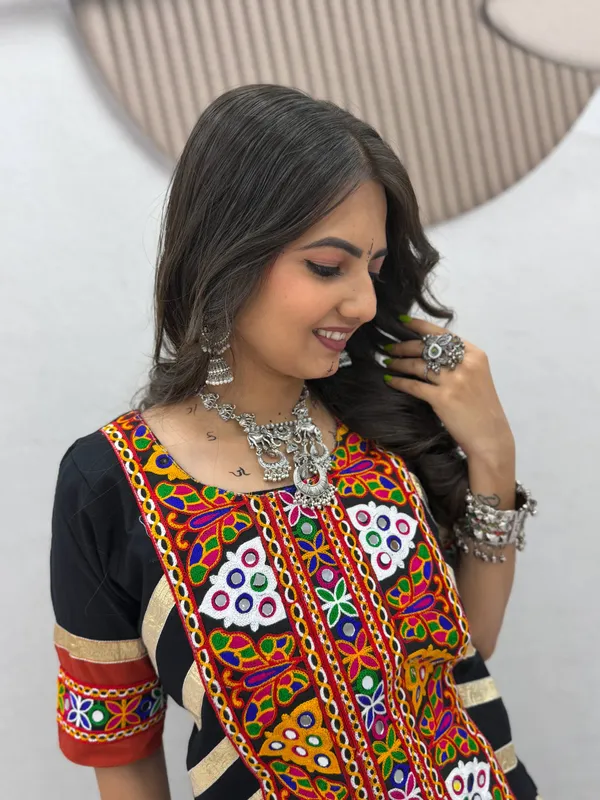 Black_Embroidered_Flared_Lehenga_Choli_For_Women