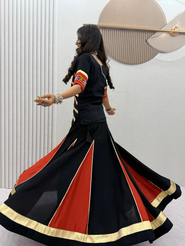 Black_Embroidered_Flared_Lehenga_Choli_For_Women