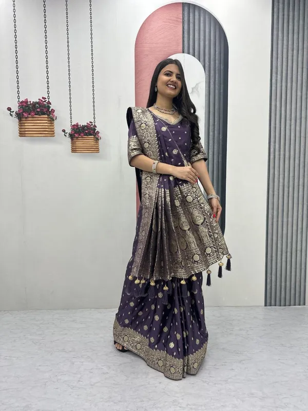 Purple_Printed_Traditional_Saree_For_Women