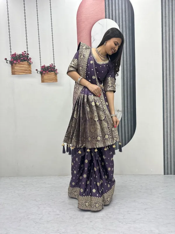 Purple_Printed_Traditional_Saree_For_Women